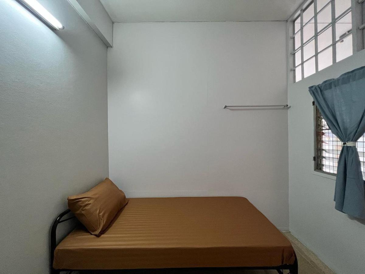 Merry V Guest house
