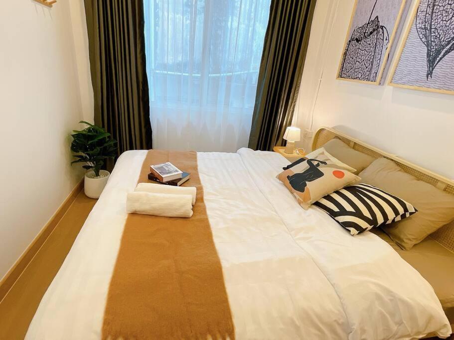 Relax Private Terrace&cozy Br,near Grand Palace Apartemen *