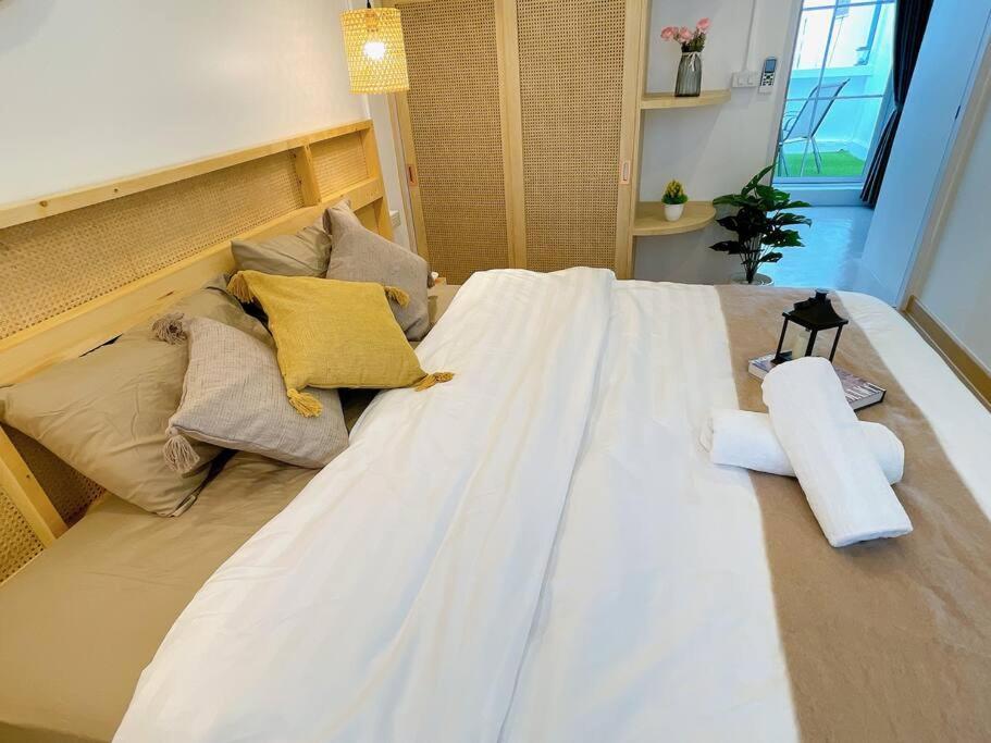 Apartemen Relax Private Terrace&cozy Br,near Grand Palace