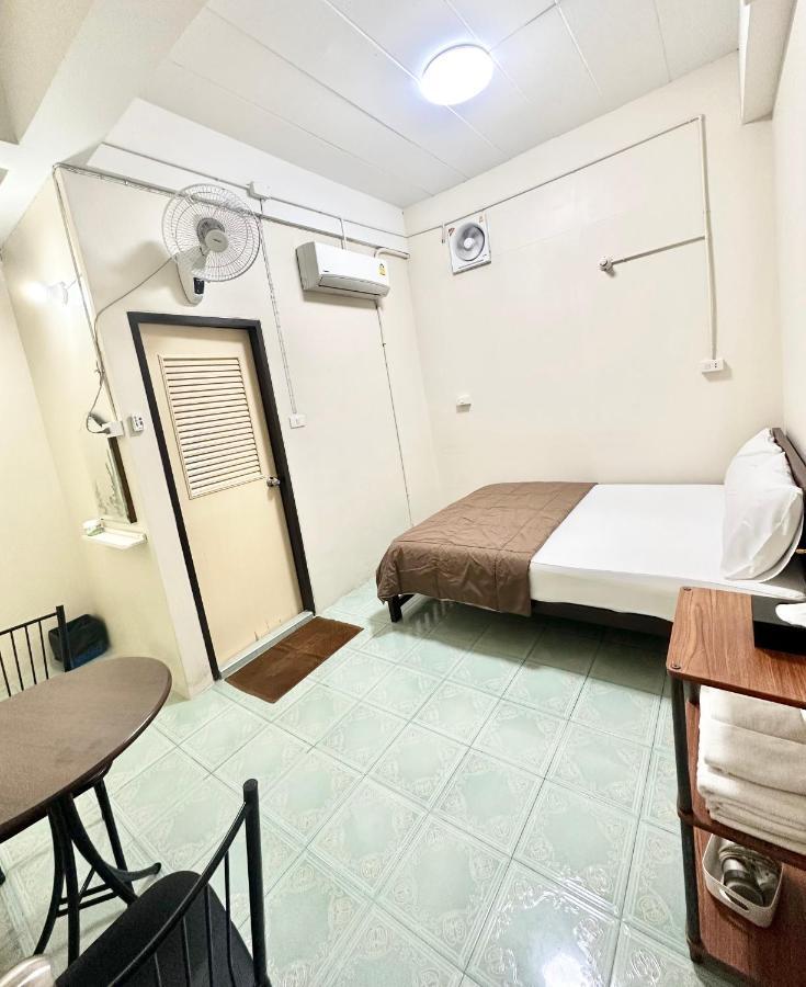 Pd Hostel