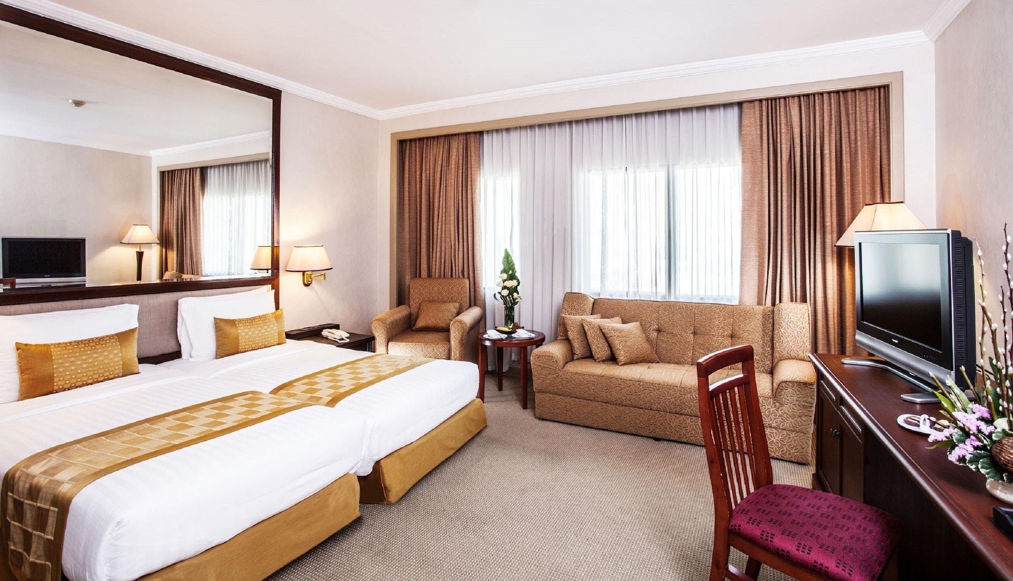Hotel Arnoma - Sha 4*