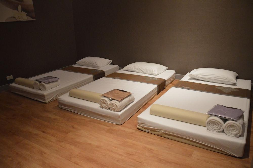 Arnoma - Sha Hotel 4*