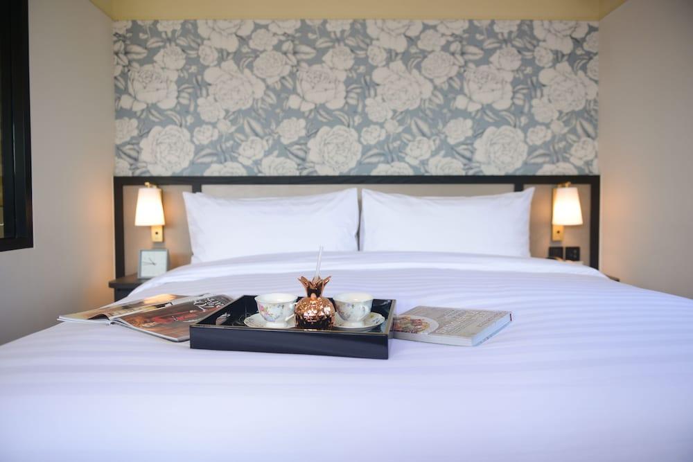 Oakwood & Hotel Bangkok