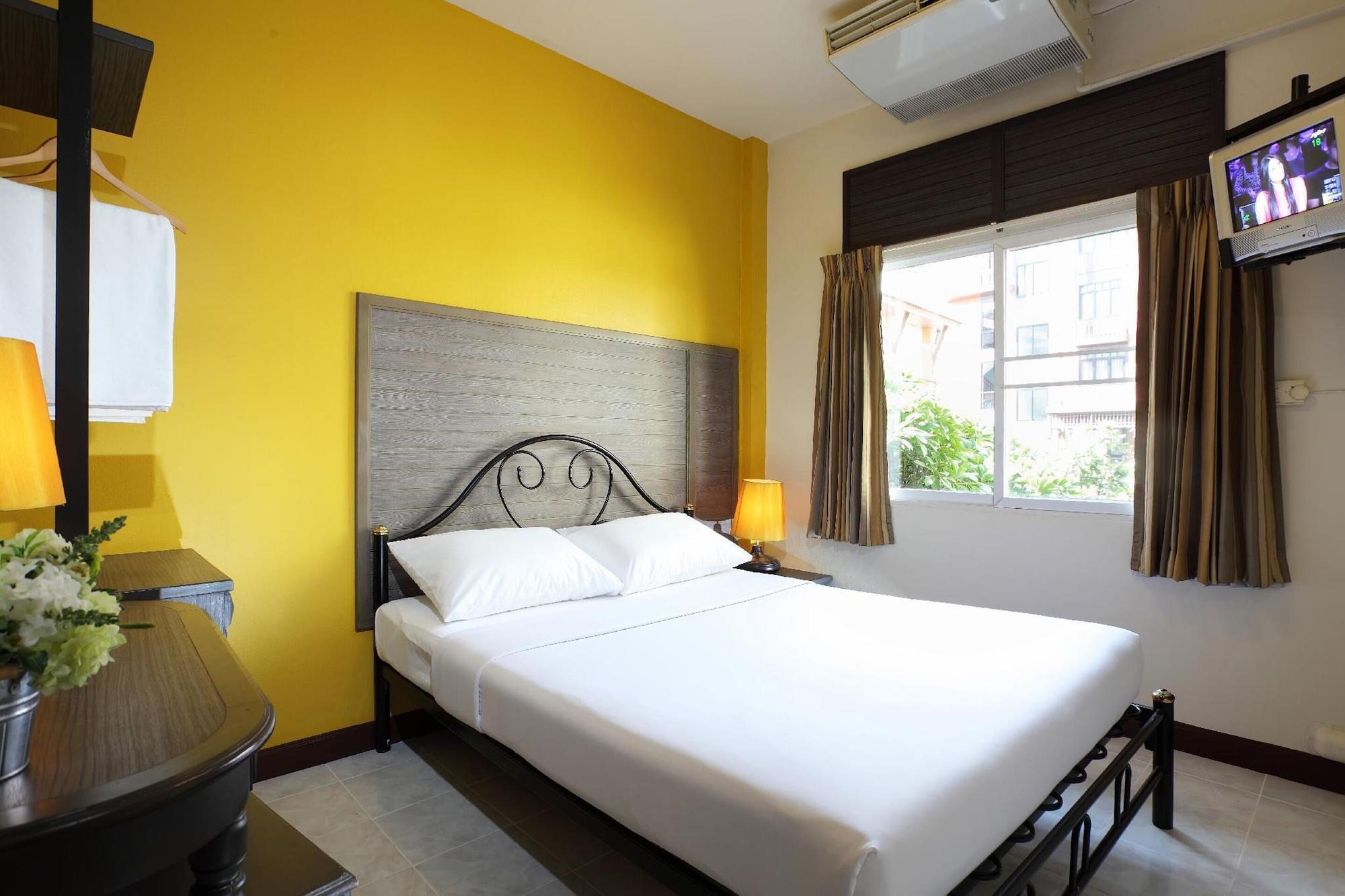 Rambuttri Village Plaza Inn 3*