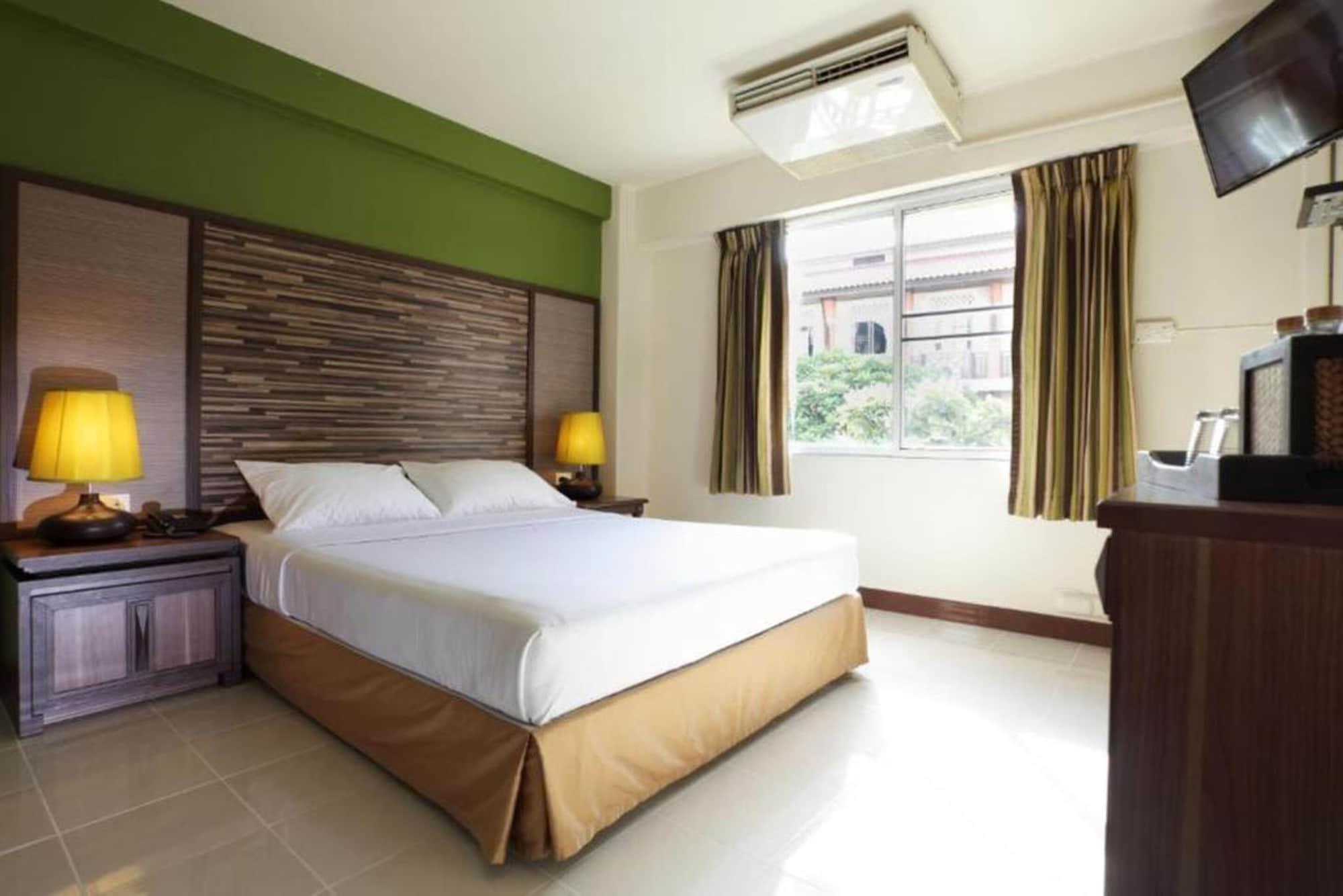 Rambuttri Village Plaza 3* Bangkok