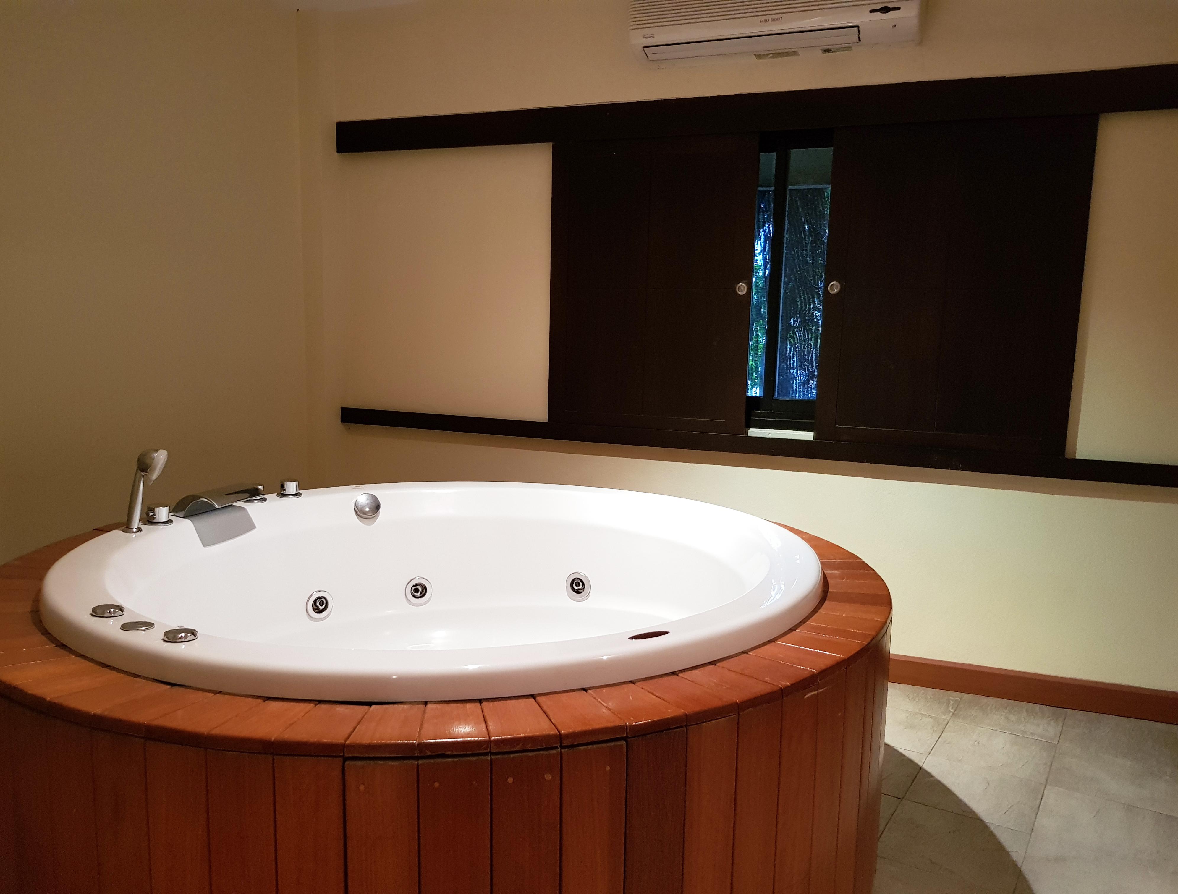 Sukhumvit 18 By Icheck Apartment Bangkok