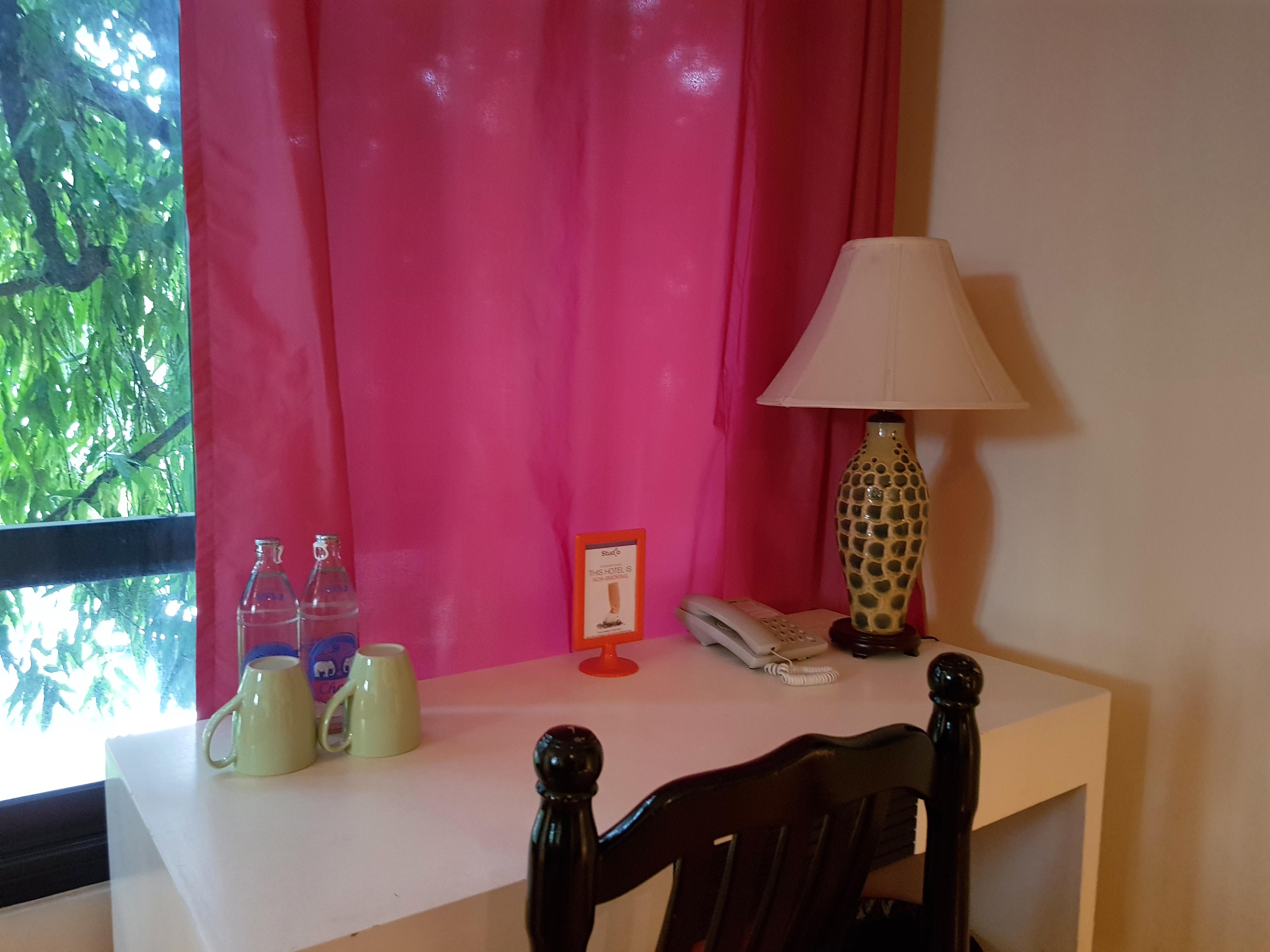 Sukhumvit 18 By Icheck Apartment