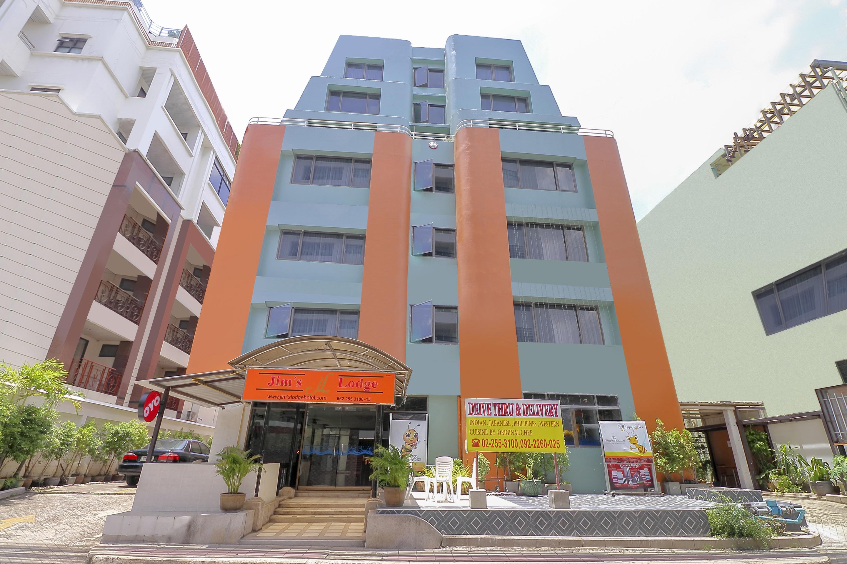 12pm Hotel 3*