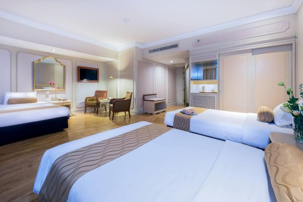 The Emerald 5* Bangkok