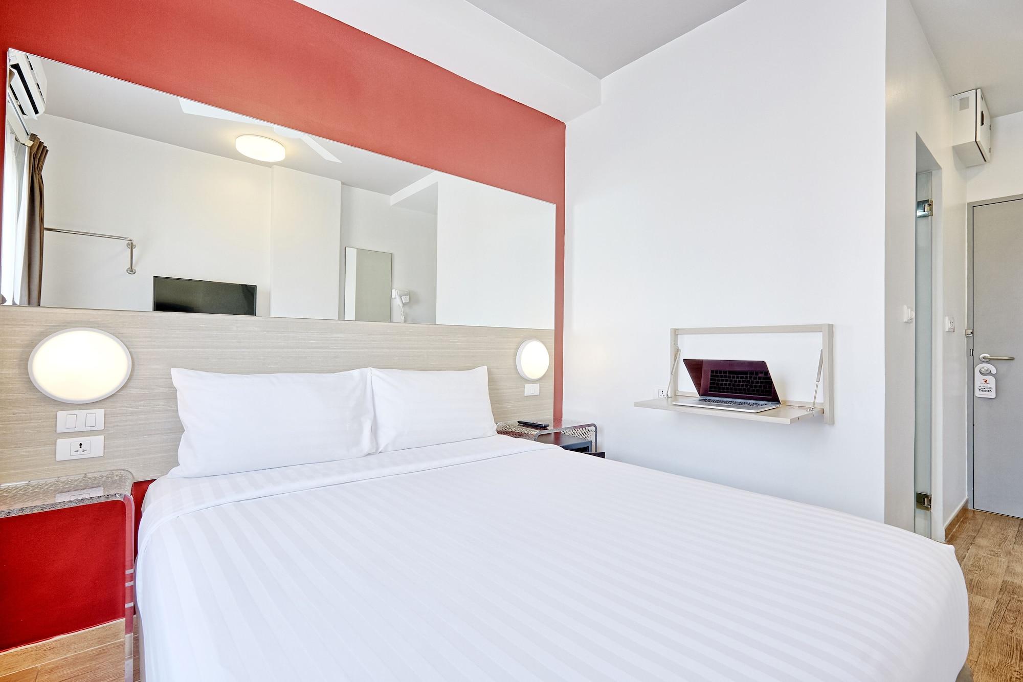 Red Planet Asoke - Sha Extra Hotel
