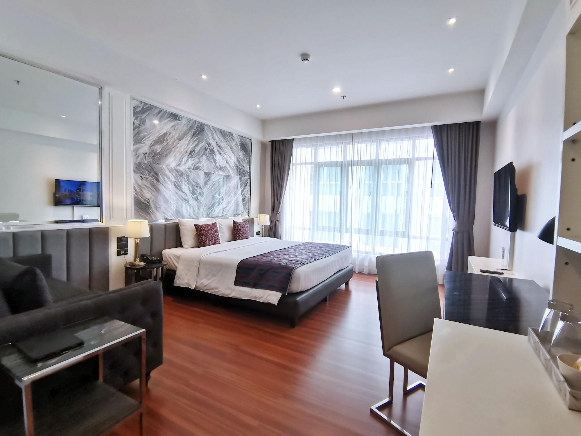 The Bless And 4* Bangkok