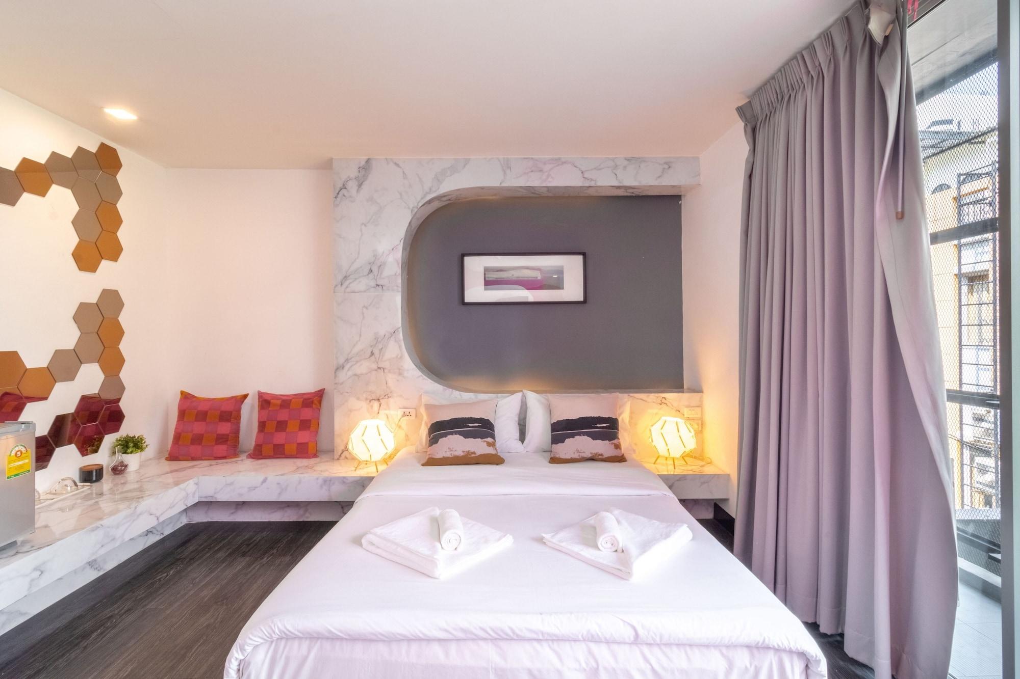 Cheqinn - Sukhumvit 4 Nana Plaza Albergue