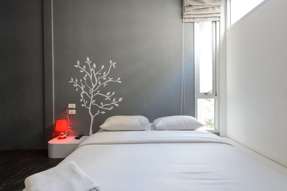 Cheqinn - Sukhumvit 4 Nana Plaza Albergue Banguecoque