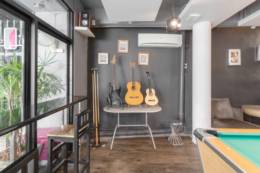 Albergue Cheqinn - Sukhumvit 4 Nana Plaza