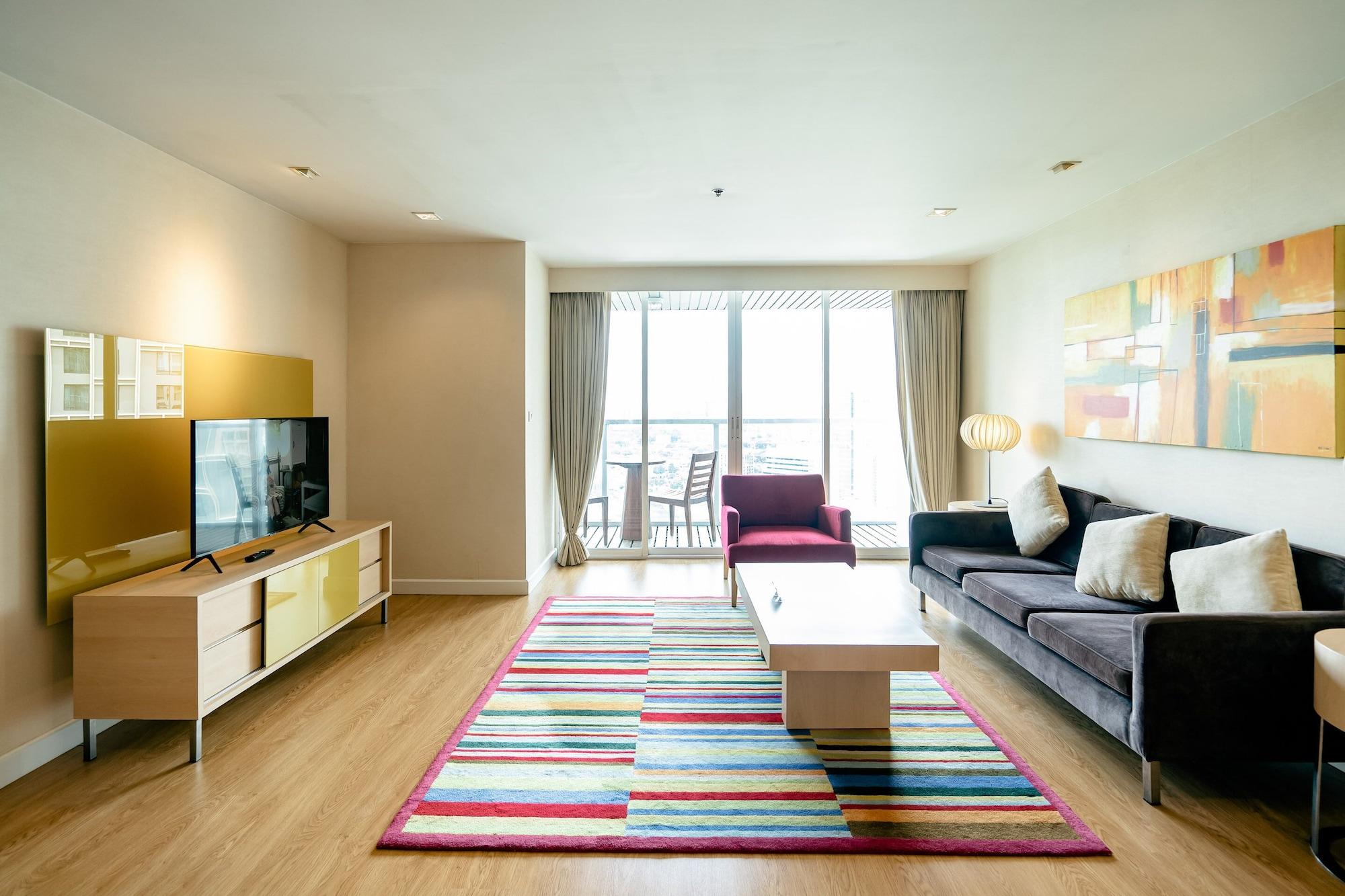 Hotel Urbana Langsuan 5*