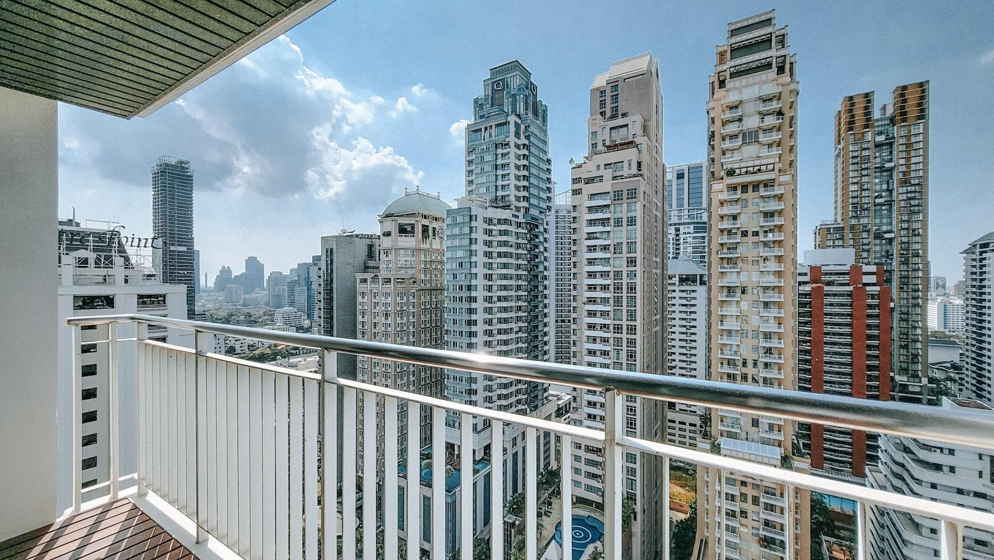 Urbana Langsuan Hotel 5*