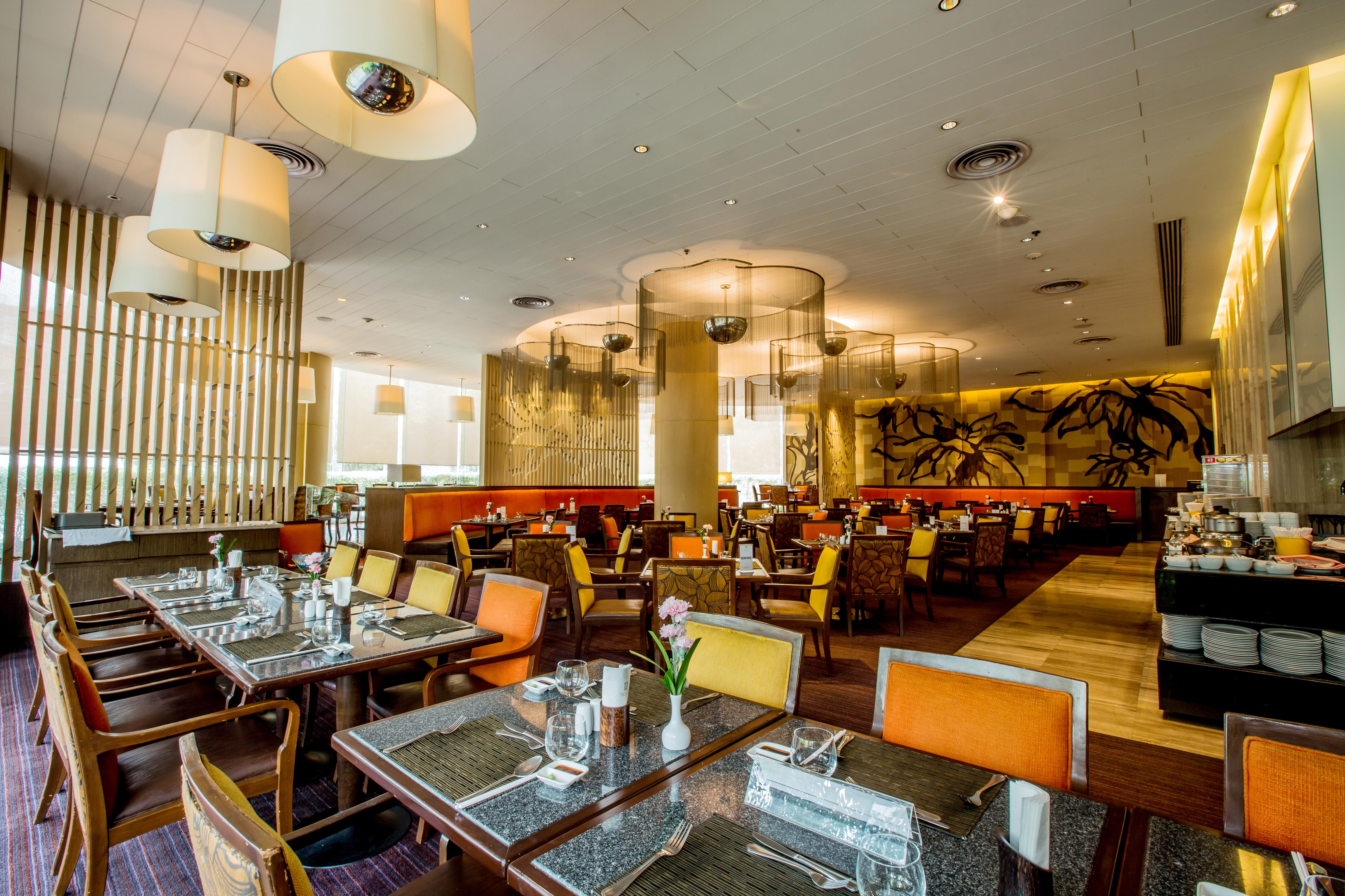 Hotel Century Park