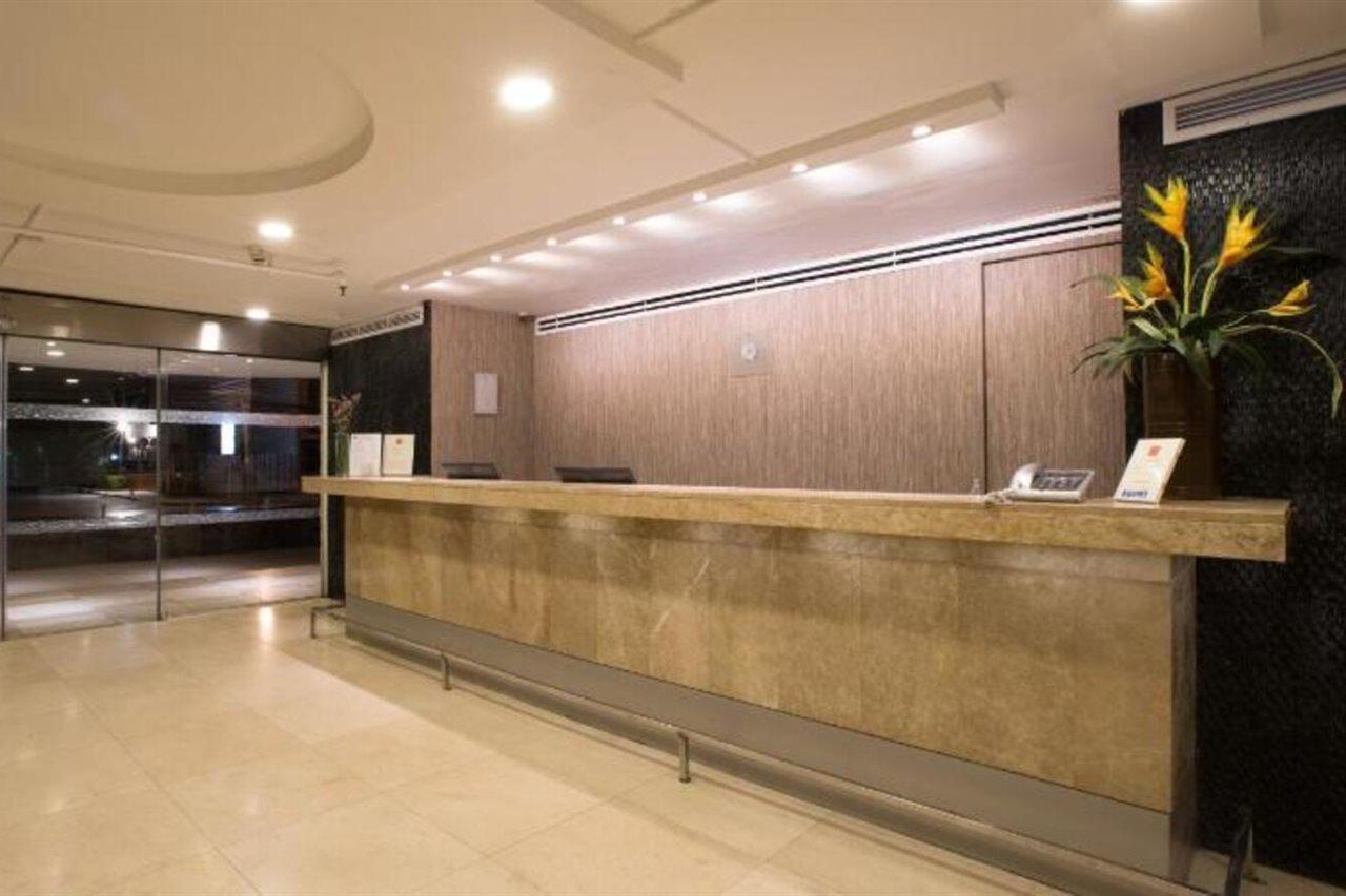 Seasons Siam Hotel 4*