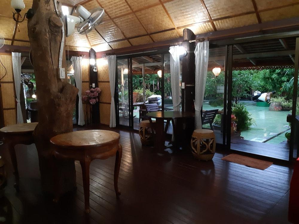 Resor Montri Donmuang Bangkok