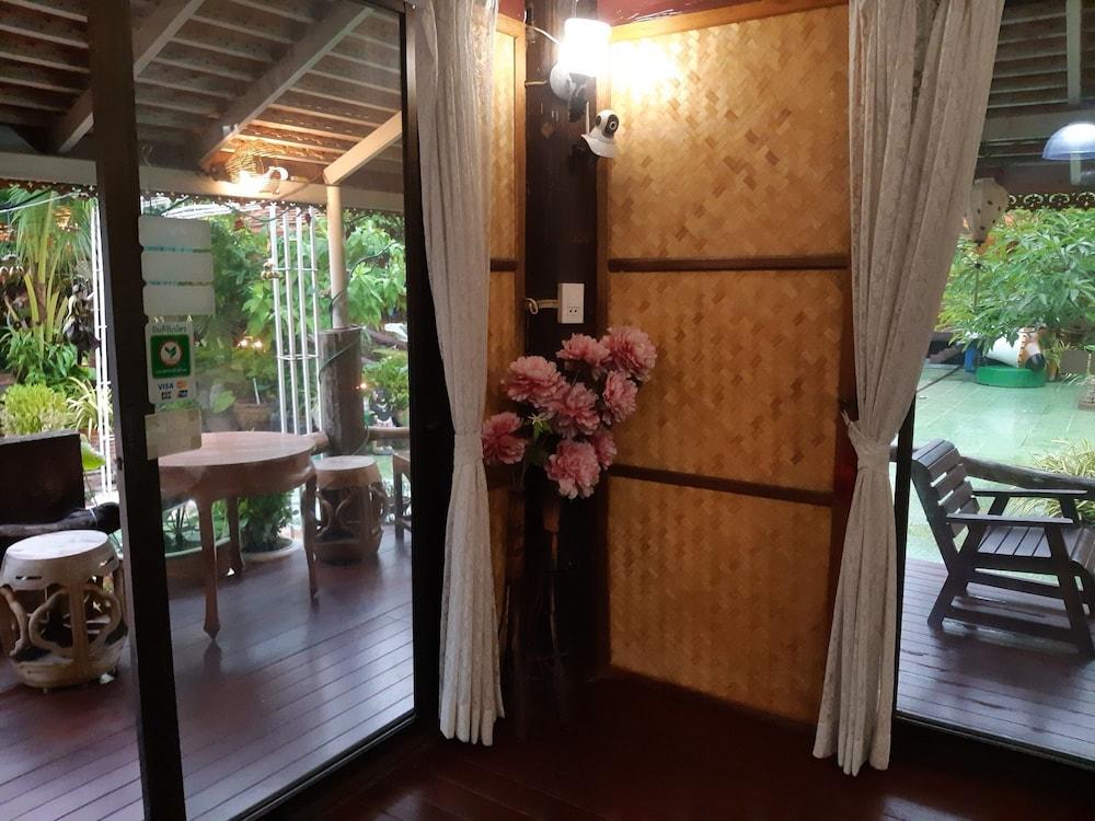 Resor Montri Donmuang Bangkok