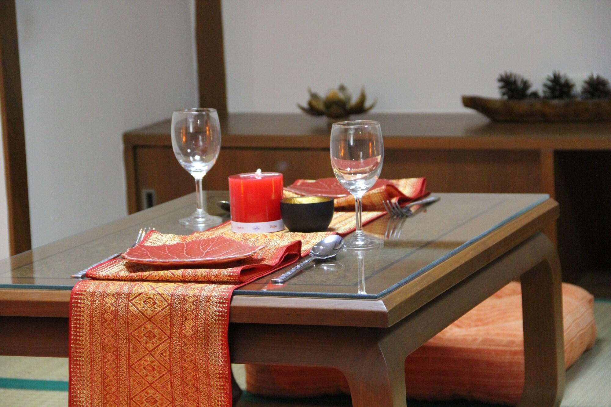 B.s. Court Sathorn 3*