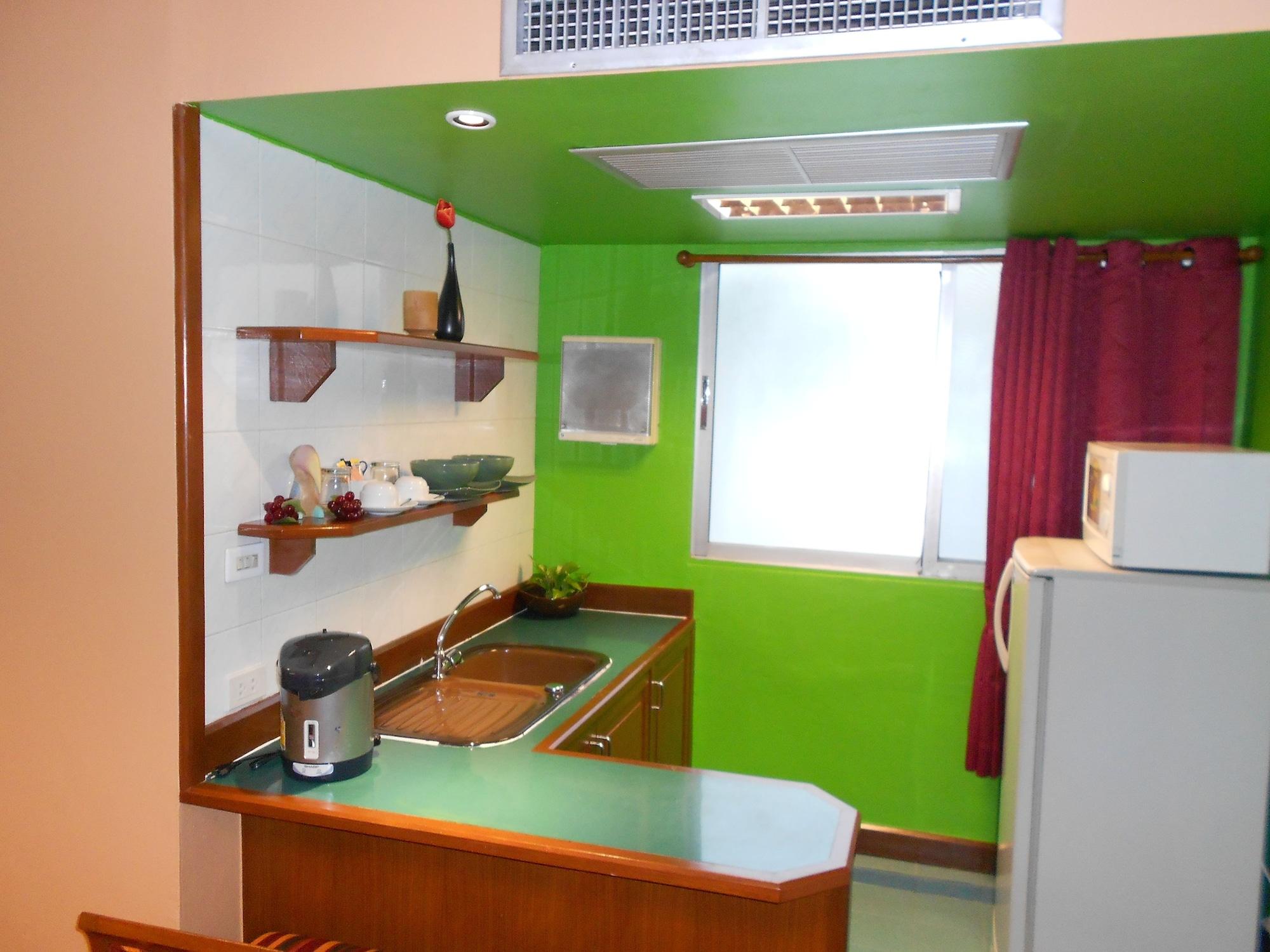 B.s. Court Sathorn 3* Bangkok