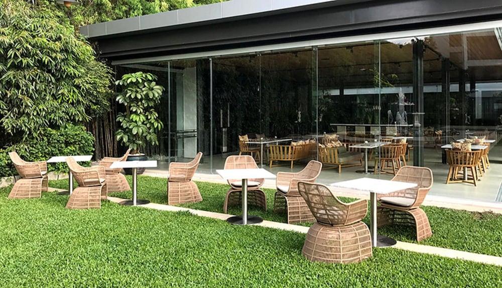 Bangna Pride & Hotel Bangkok