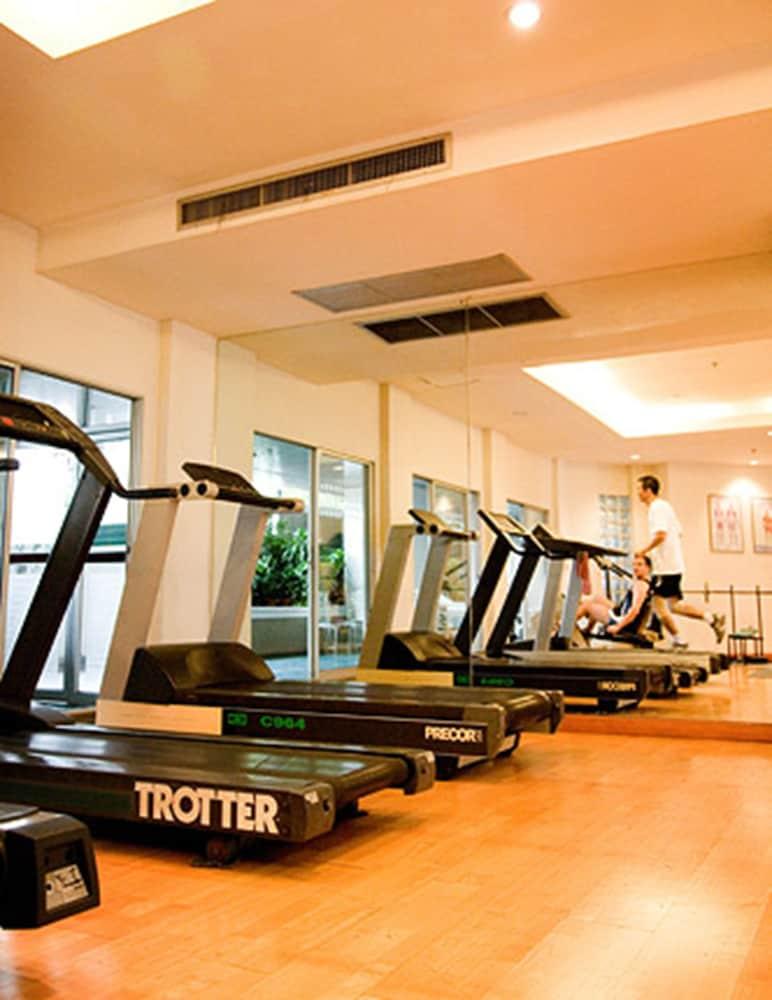 Bu Place Aparthotel 4*