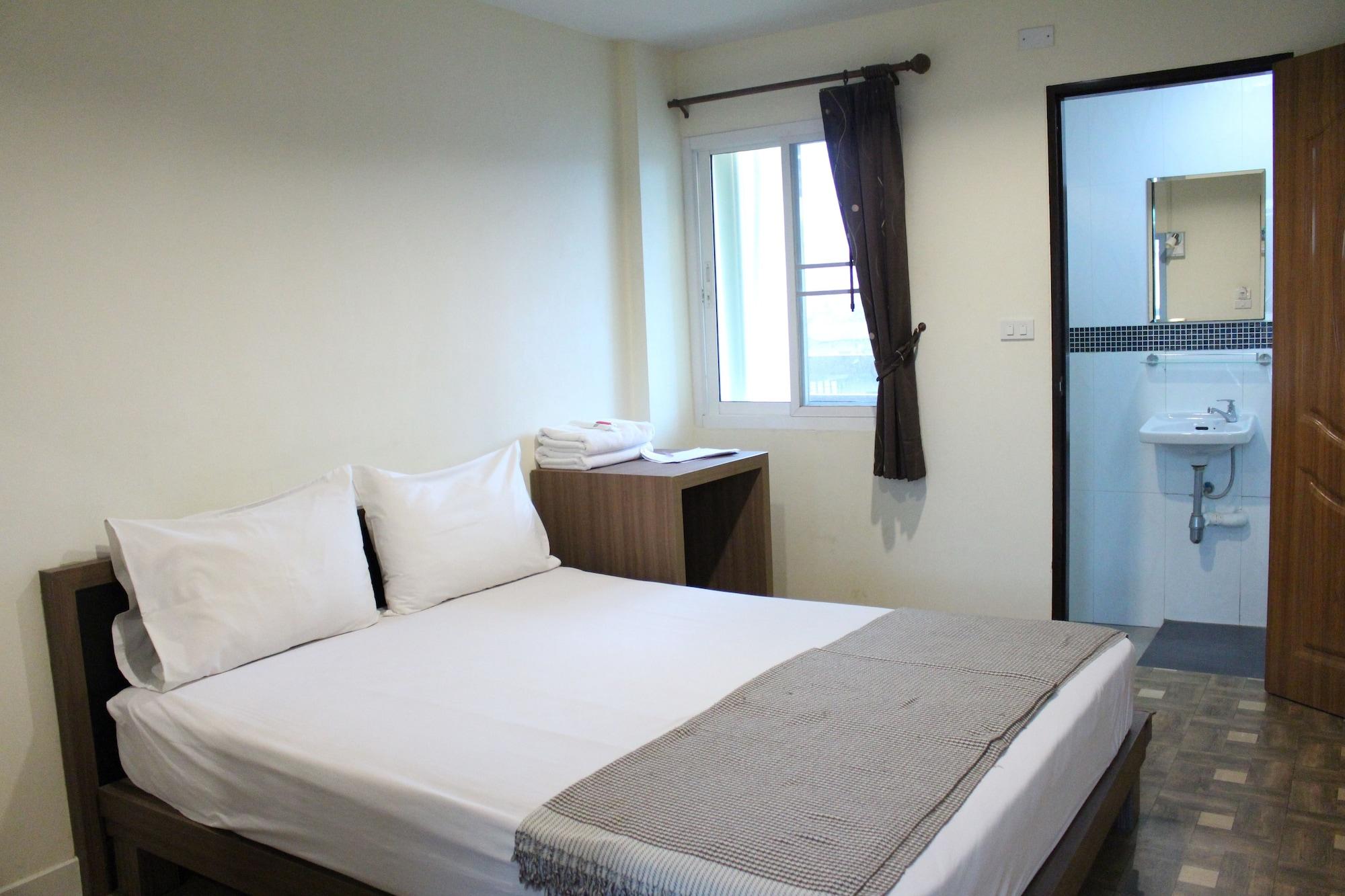 Samsen Sam Place * Bangkok