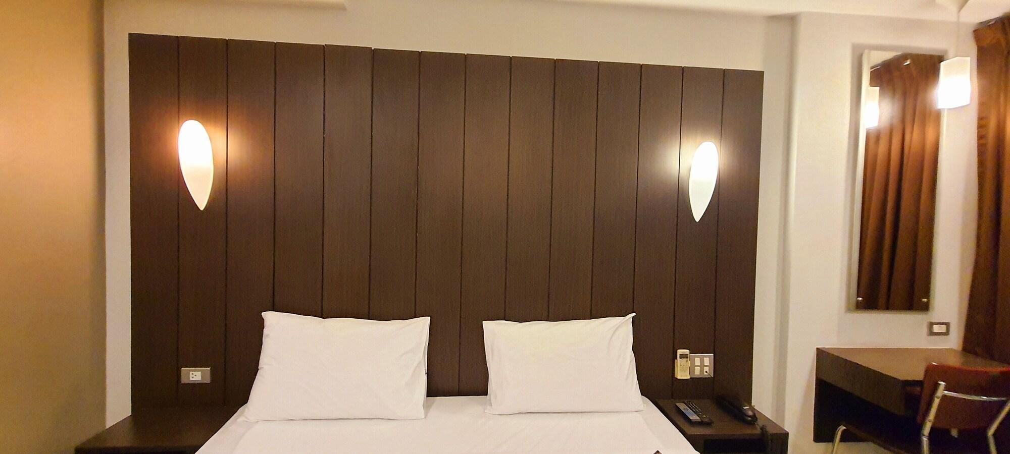 Swana Hotel 3*