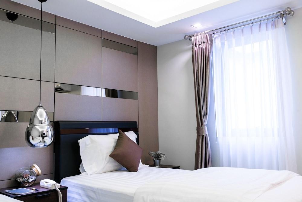 The Connex Asoke Hotel