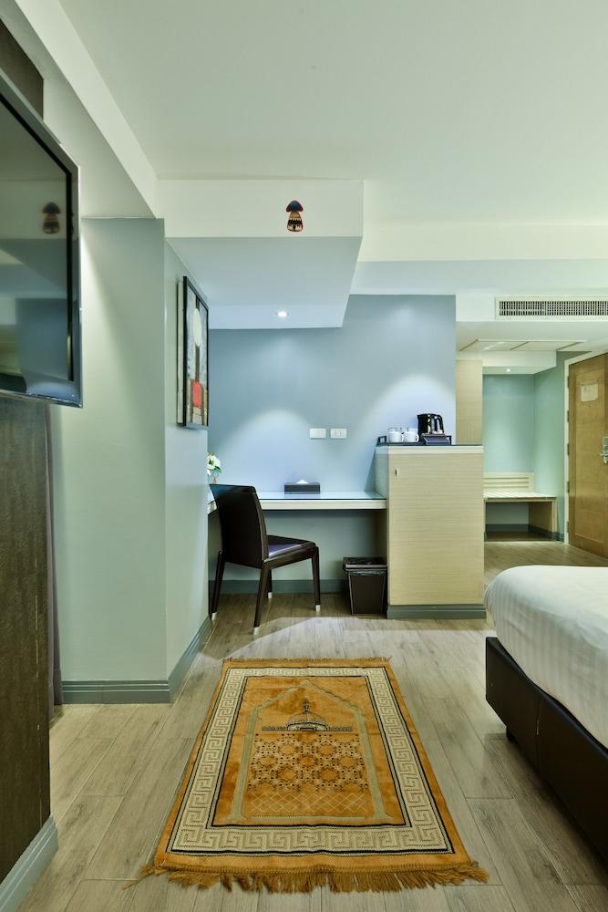 Hotel Prestige Nana 3*