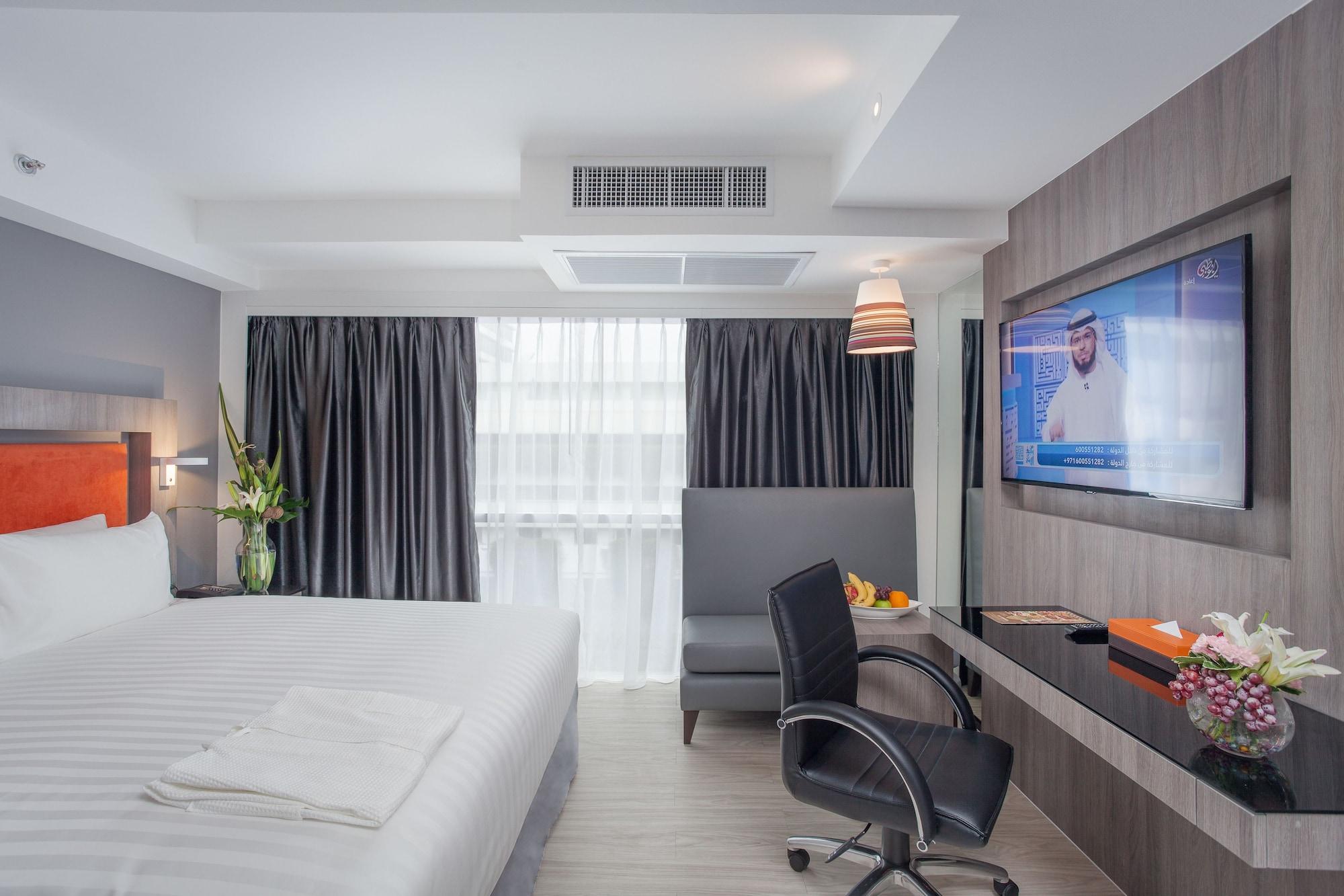 Grand 5 & Plaza Sukhumvit Hotel