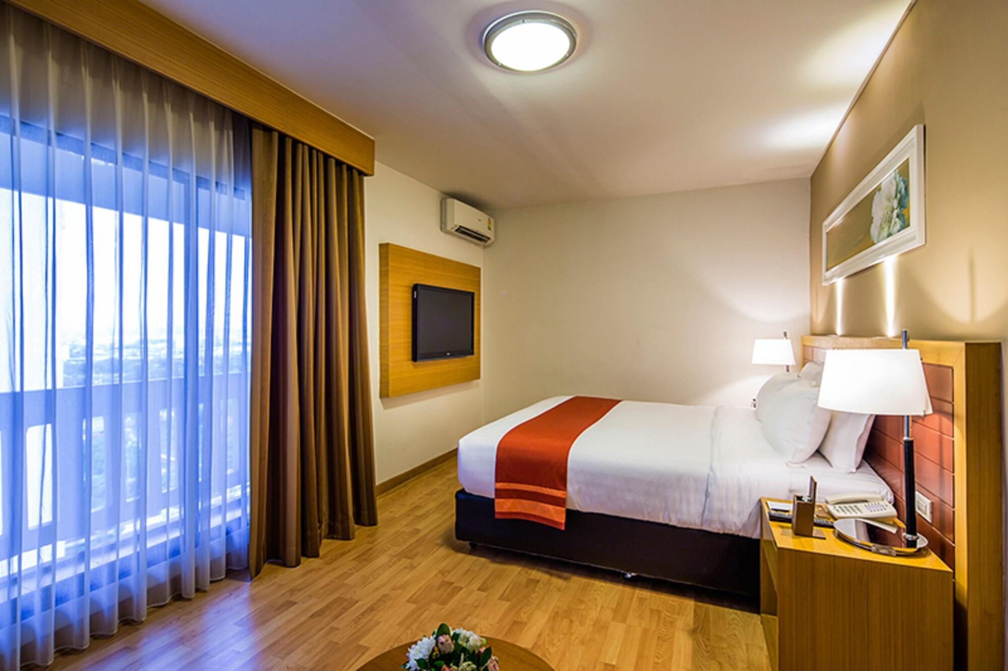 Maple Hotel 5*