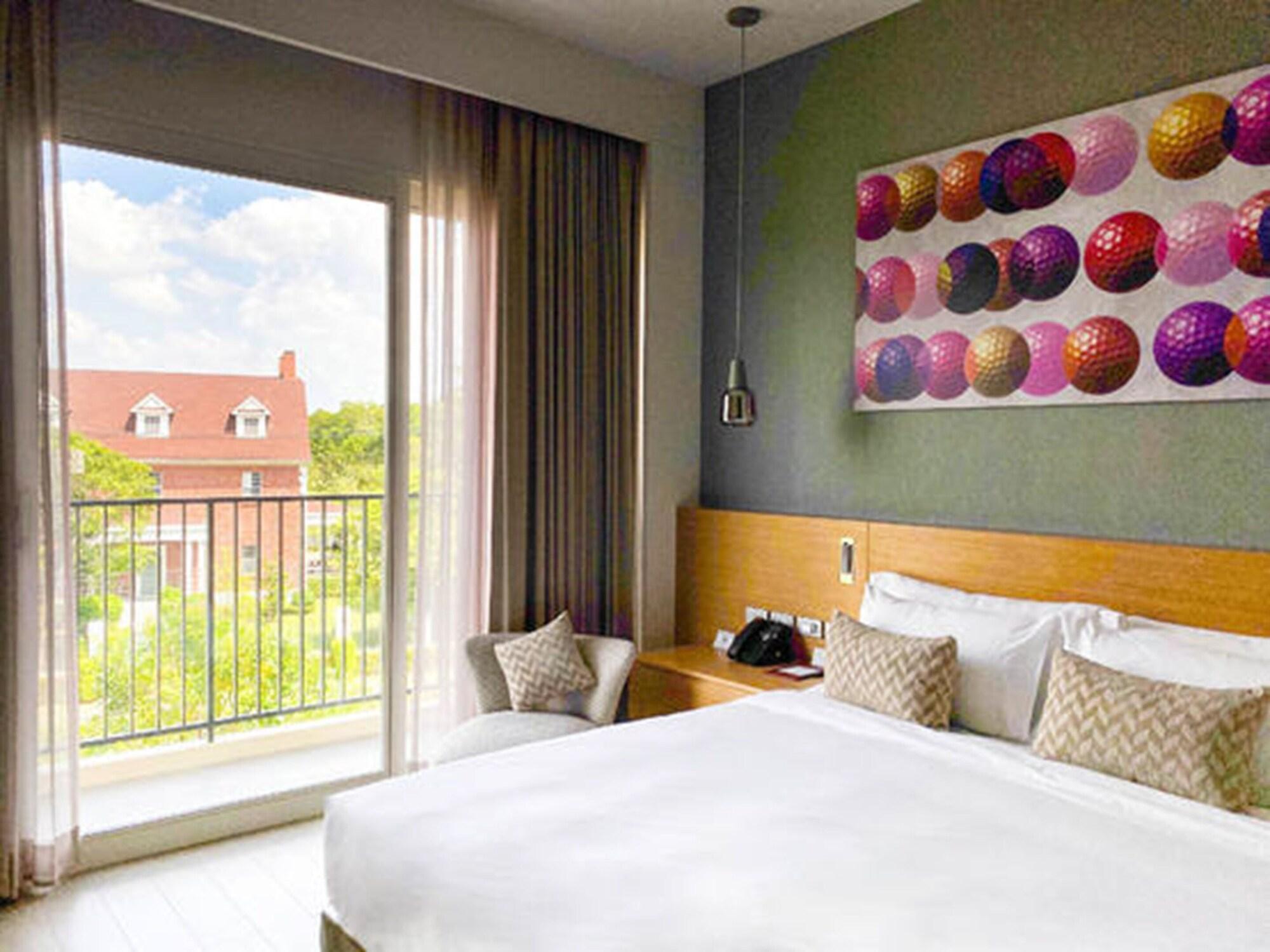 Eastin Thana Golf 4*