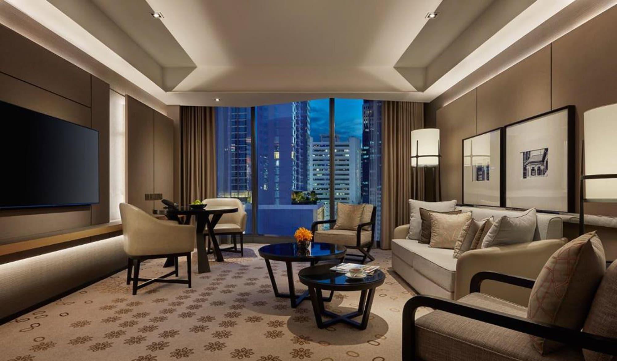 Hyatt Regency Sukhumvit Hotel 5*