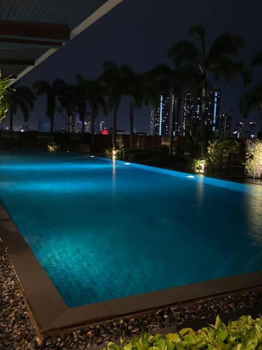 Baan Nonzee Kingsize Bed Big In Sathorn Apartamento