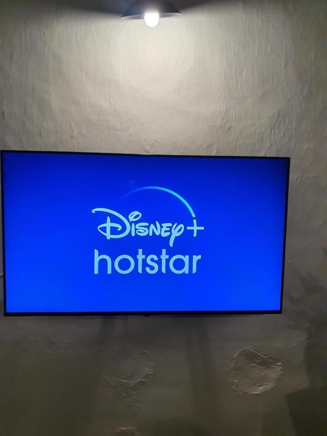 Motu Homestay *