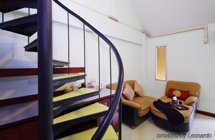 Floral Shire Suvarnabhumi Airport - Sha Extra Plus Hotel 3*