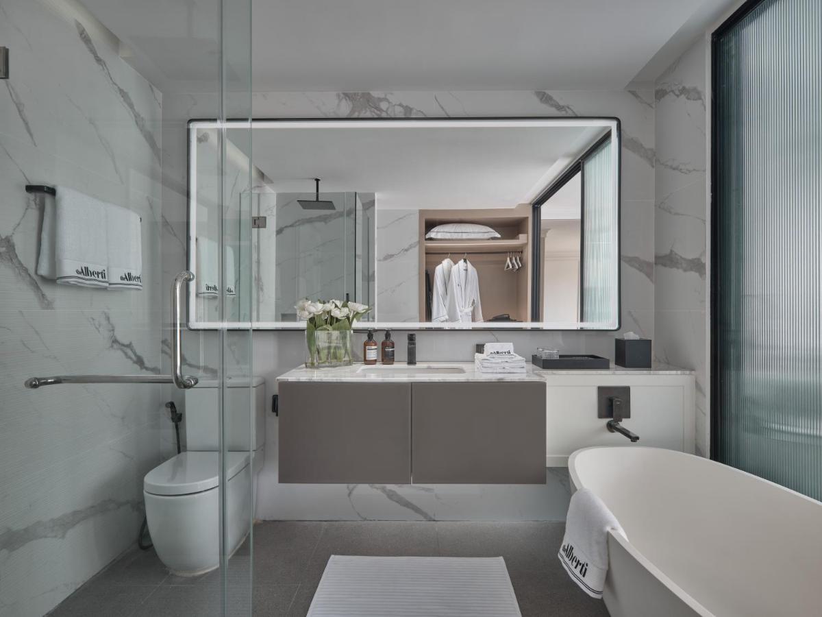 Hotel The Alberti