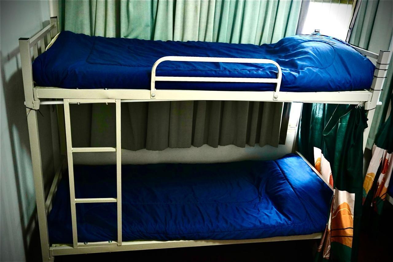 Sura Hostel Bangkok Near Mrt Phra Ram 9 Hostel