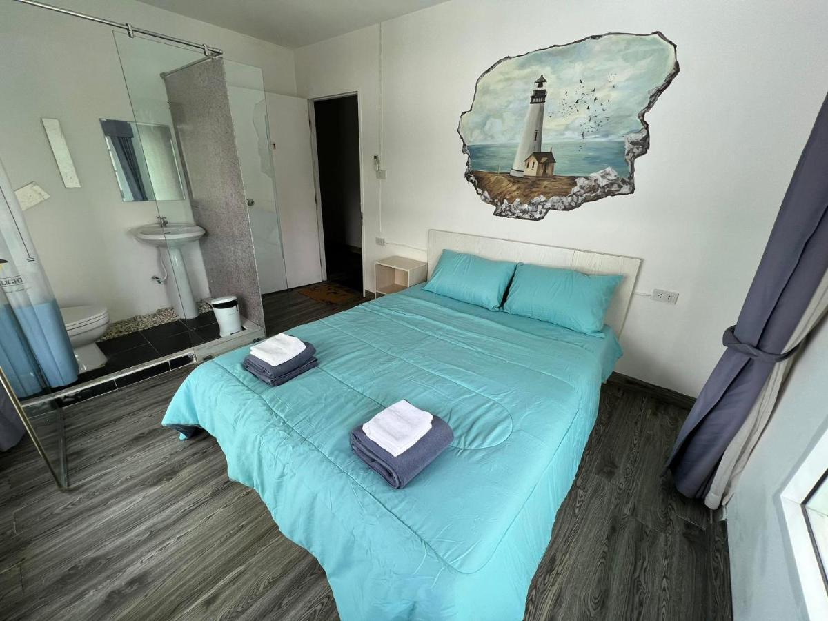 Hostel Comfy Crib