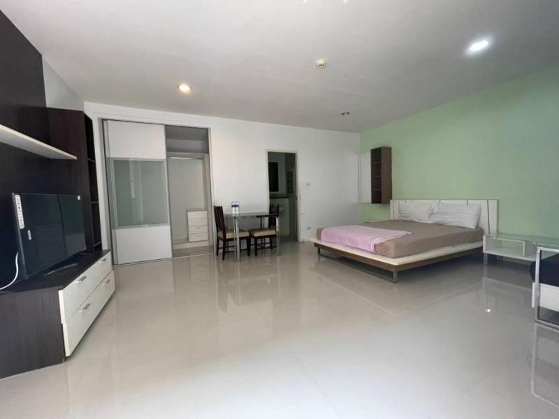 Hostel Atroomhostel *