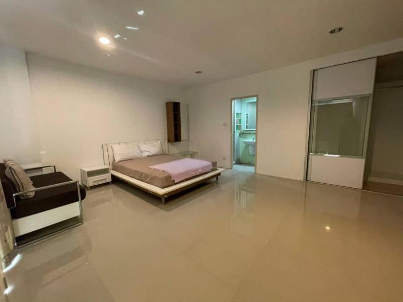 Atroomhostel Bangkok