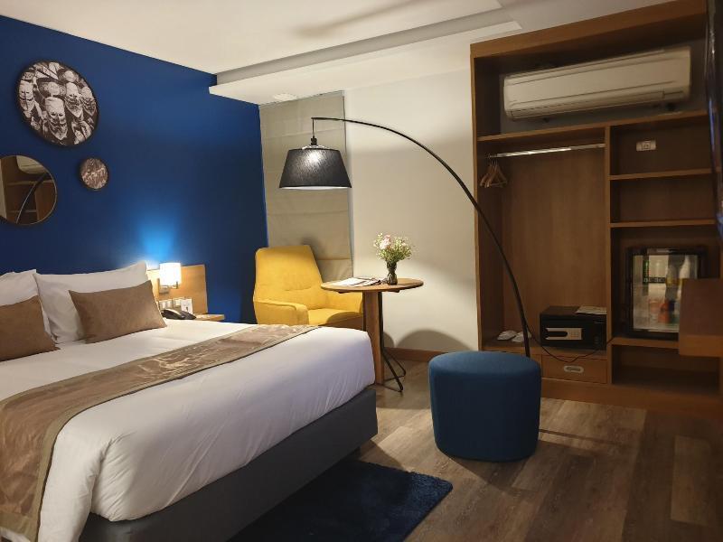 Aspira One Sutthisan Hotel 4*