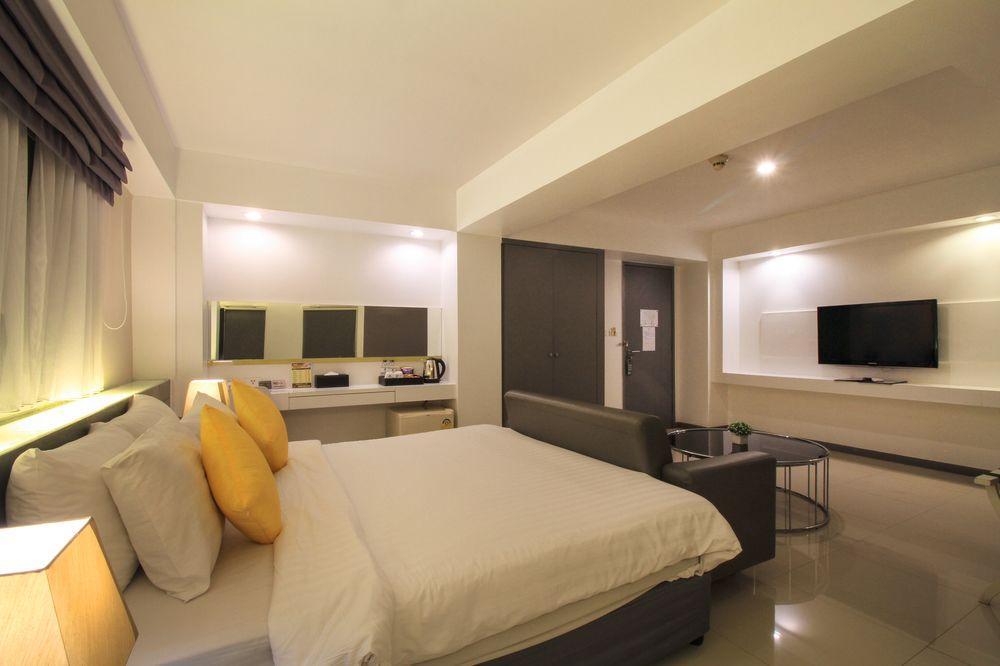 Myhotel Cmyk@ratchada Bangkok