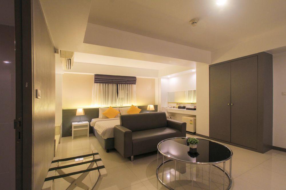 Myhotel Cmyk@ratchada Bangkok