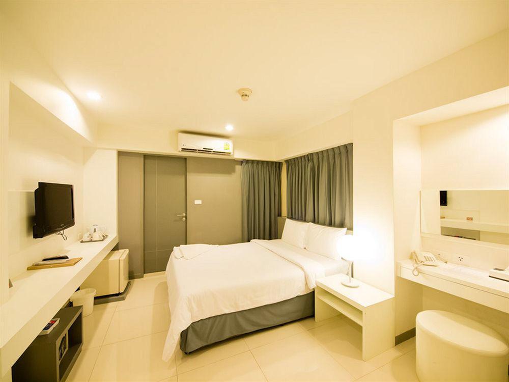 Myhotel Cmyk@ratchada Hotel Bangkok