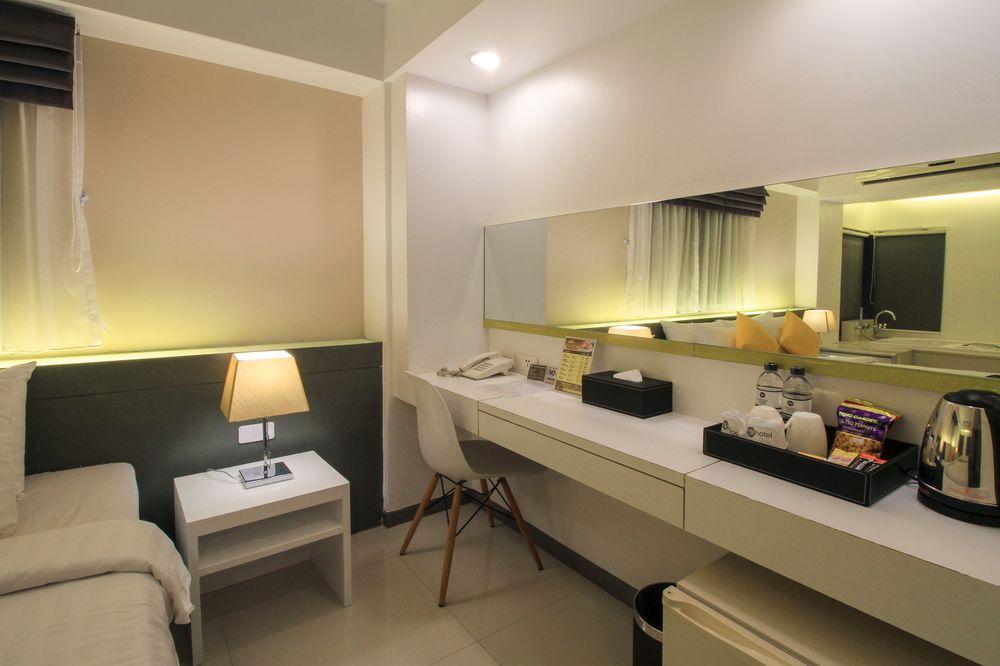 Myhotel Cmyk@ratchada