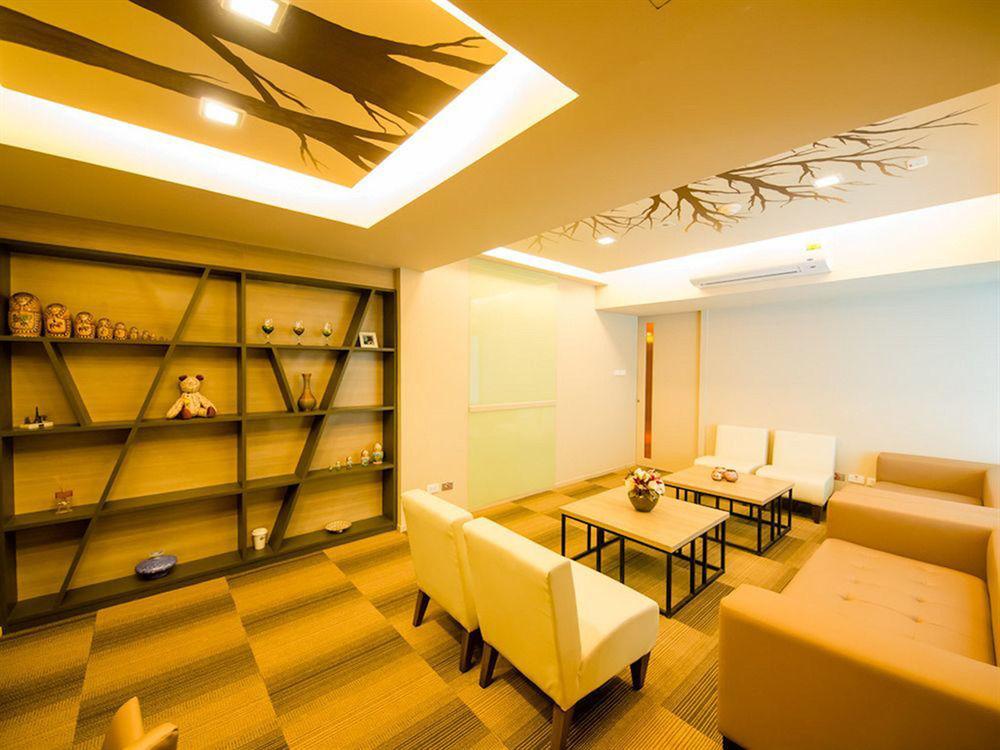 Myhotel Cmyk@ratchada Bangkok